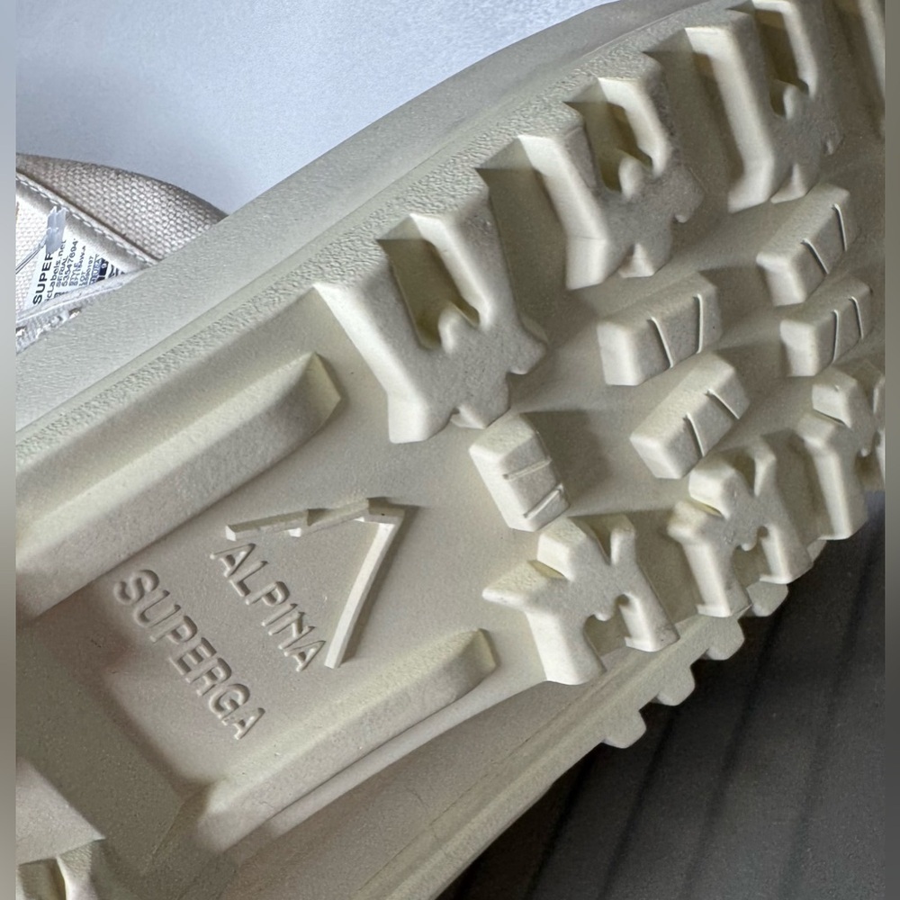 Superga 2341 alpina high top beige Canvas Sneakers unisex mens 8 women 9.5 NWOT - Picture 8 of 8
